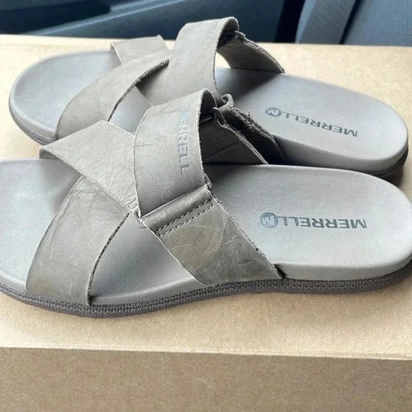 Merrell Sandals - Picture 2 of 3